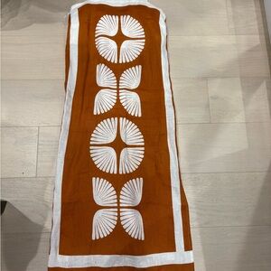 Women’s Magaschoni printed dress size XS with adjustable straps